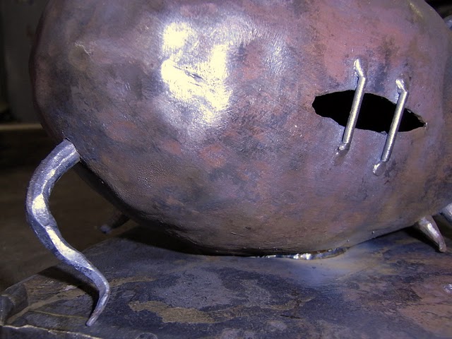 Kovaná pokladnička - detail Detail klíčku